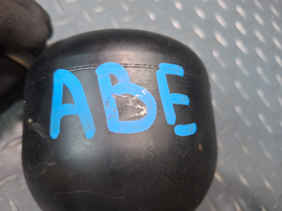 1994-1997 BMW E31 840Ci Brake Pressure Vacuum Accumulator 1162056