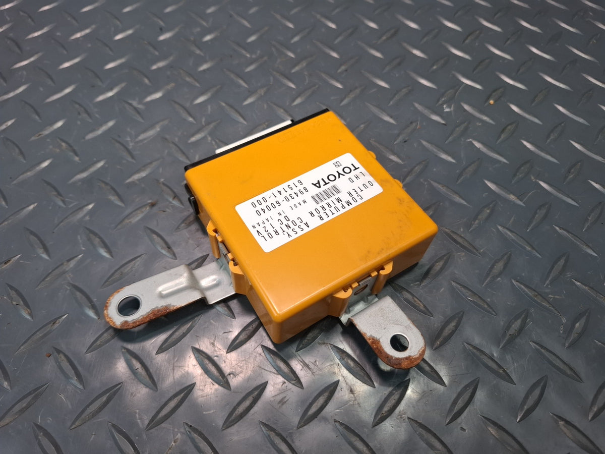 2003-2007 Lexus UZJ100L LX470 Outer Mirror Memory Control Module 89430-60040