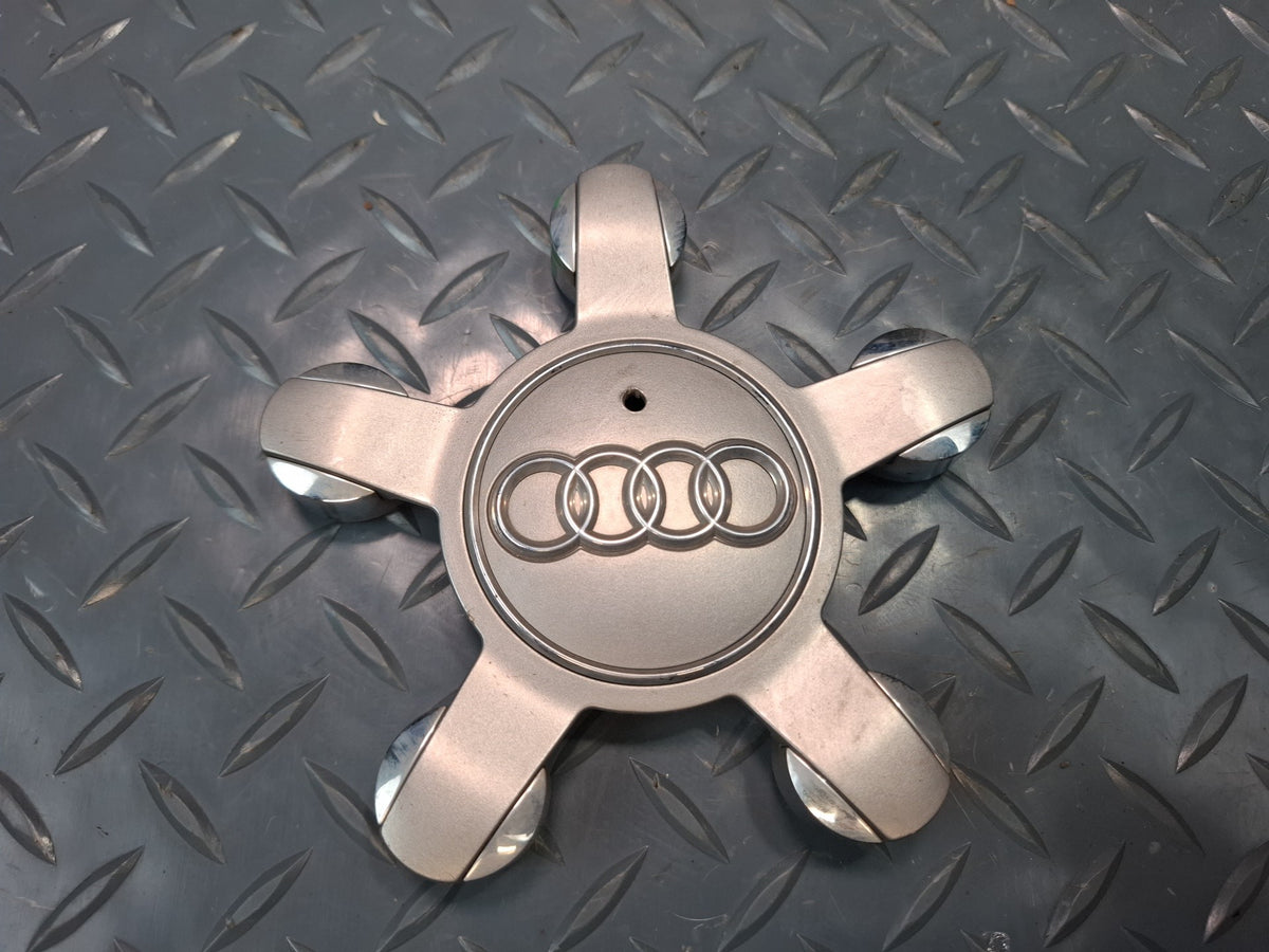 09-20 Audi A3 S3 8VS Set of 4 Wheel Hub Center Cap Cover 8R0601165 OEM