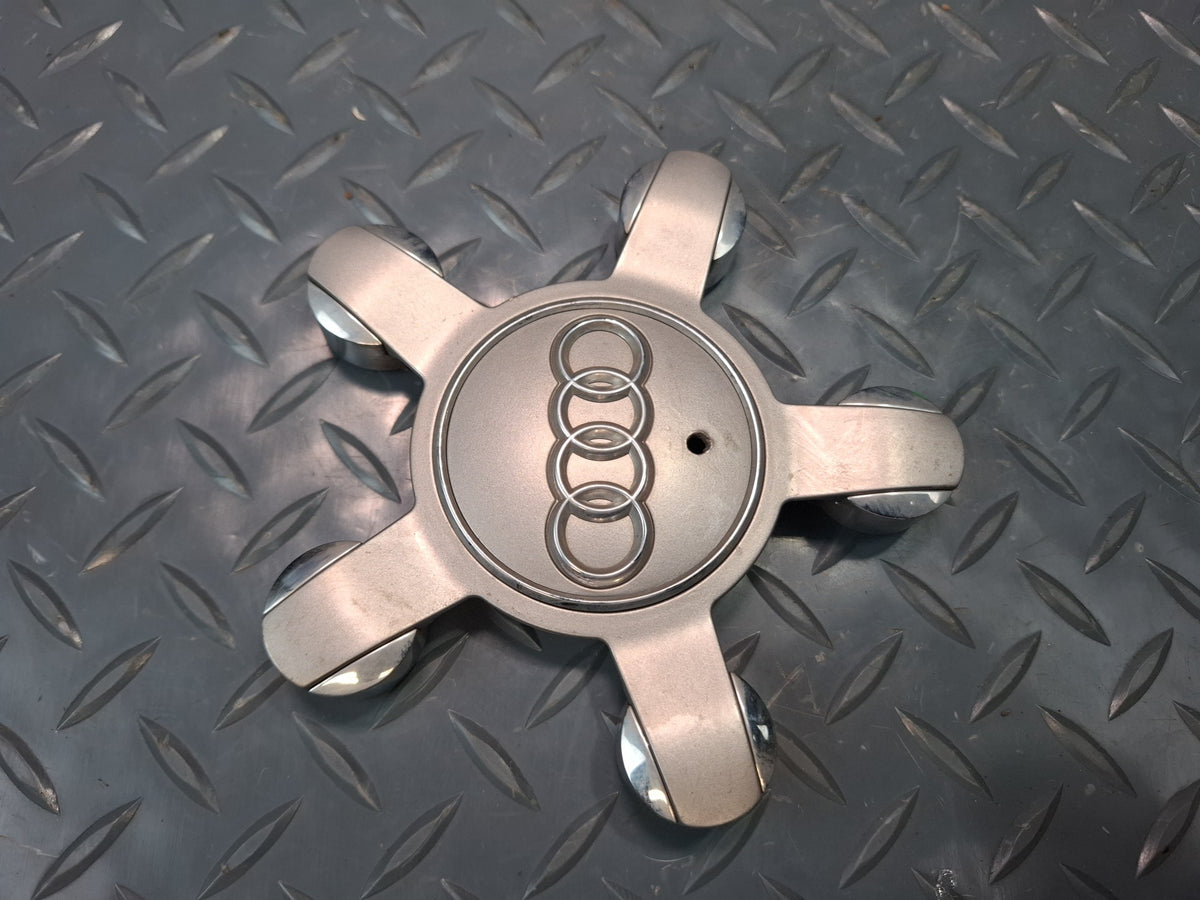 09-20 Audi A3 S3 8VS Set of 4 Wheel Hub Center Cap Cover 8R0601165 OEM