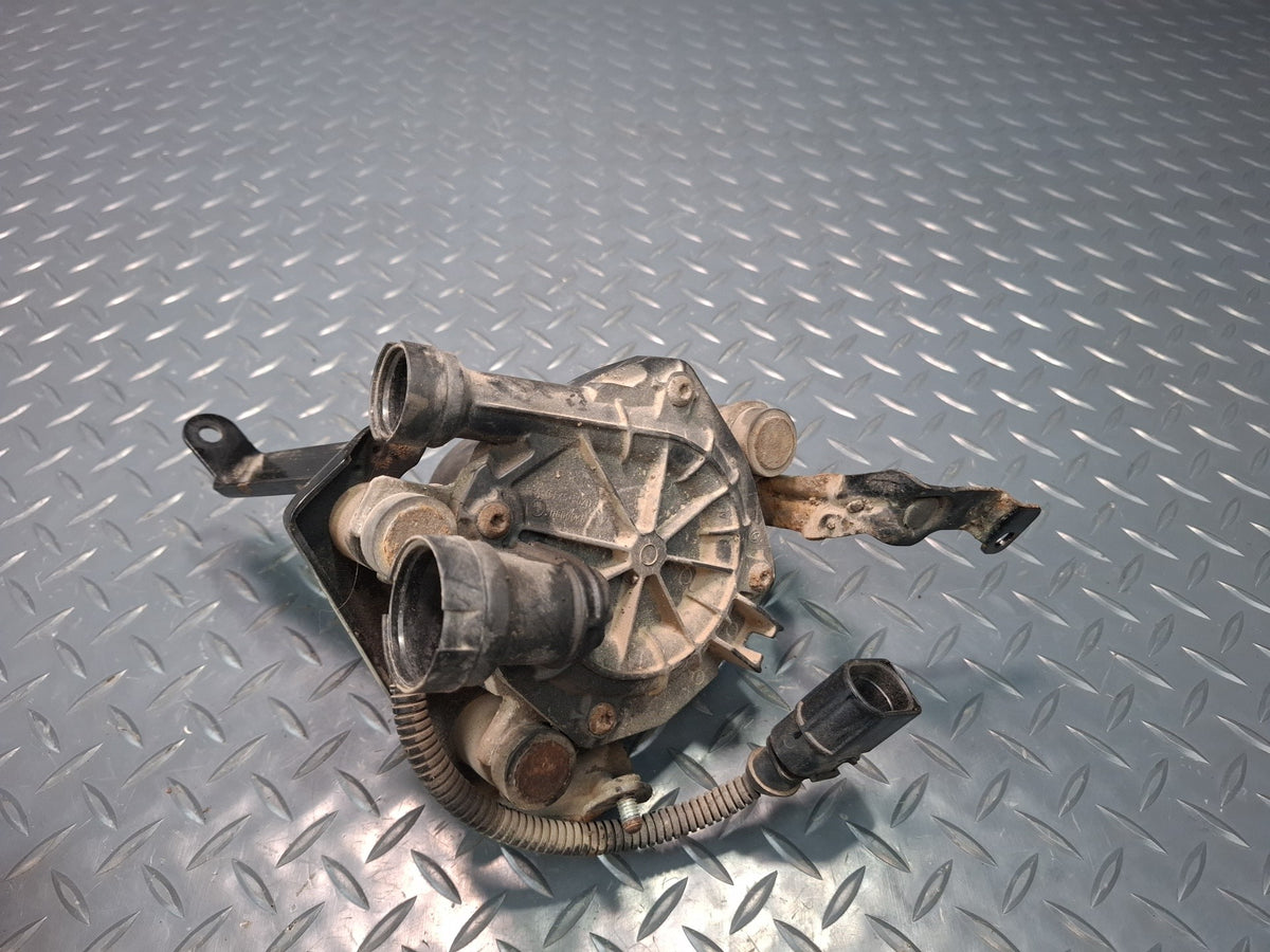 13-15 Audi B8 RS5 Secondary Air Injection Smog Pump OEM