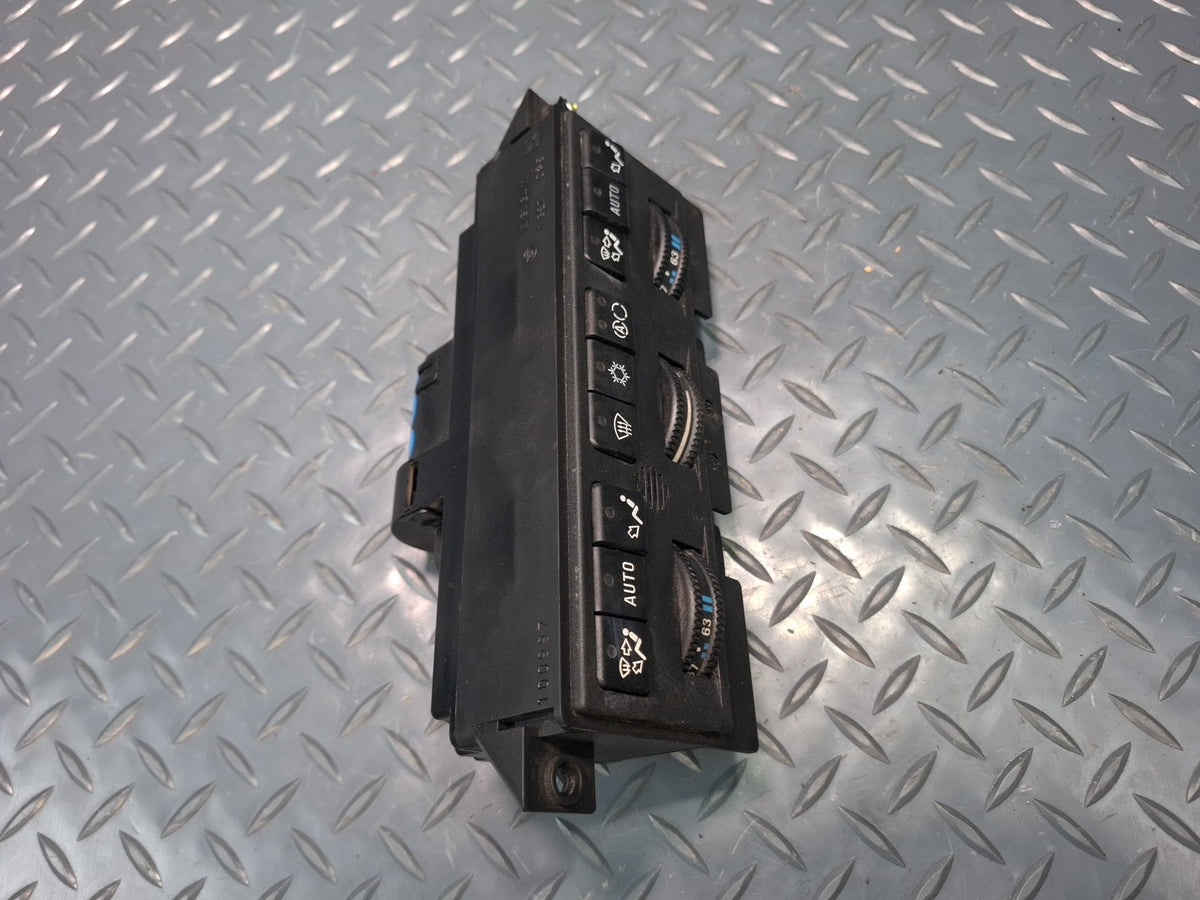 1994-1997 BMW E31 840Ci A/C Heater Climate Control Switch Panel 1392089