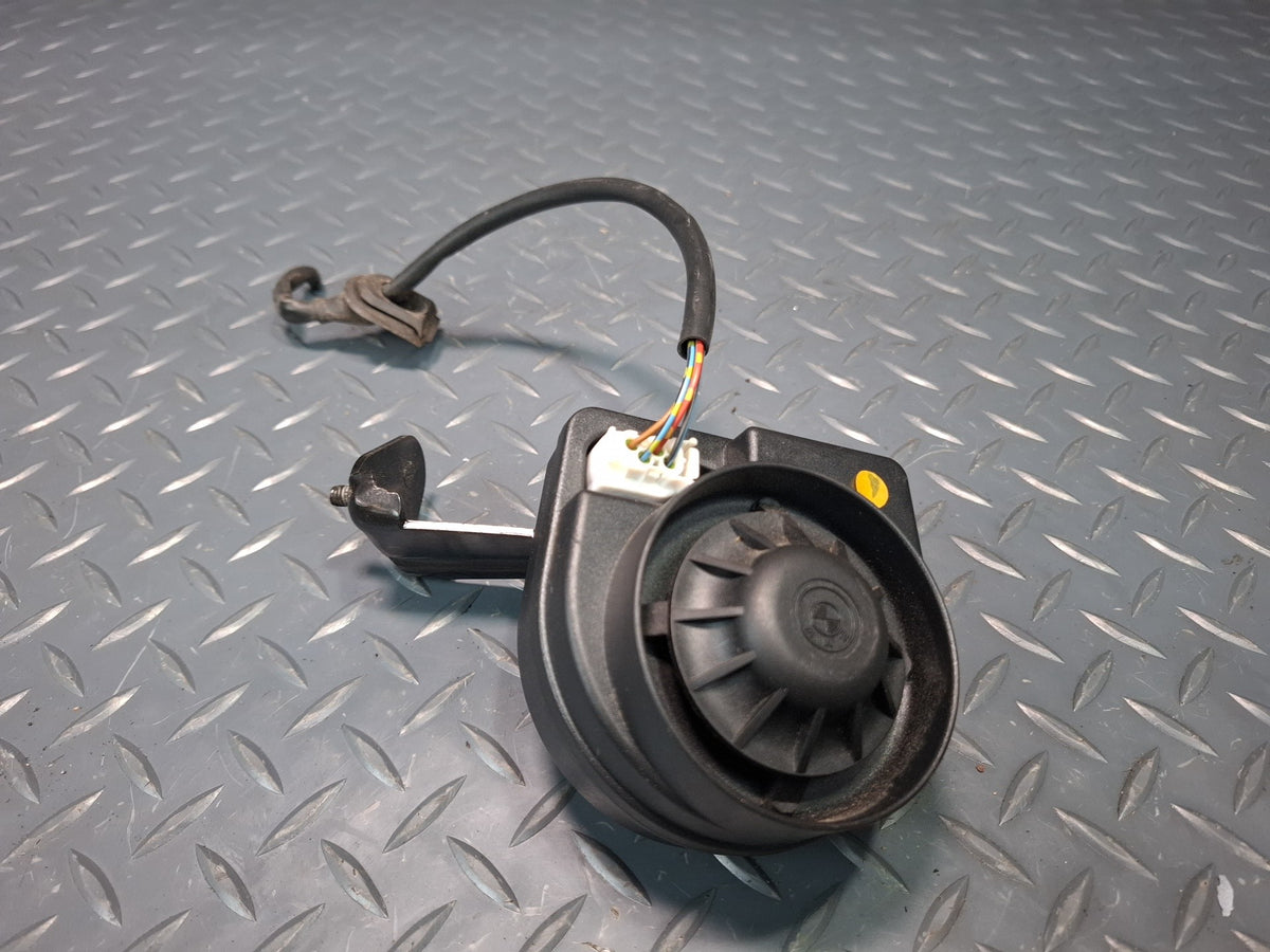 1994-1997 BMW E31 840Ci Anti Theft Alarm Horn Siren 8368267