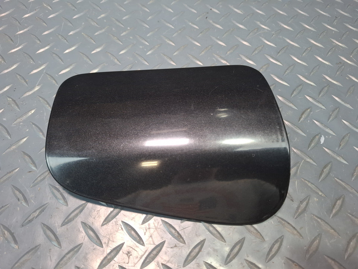 1994-1997 BMW E31 840Ci Fuel Tank Filler Door Lid Cover Black 1970450