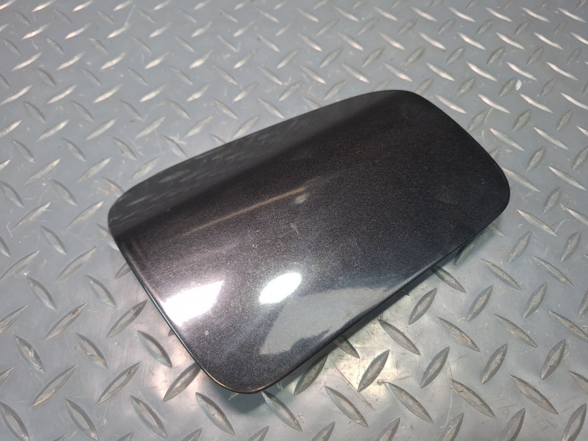 1994-1997 BMW E31 840Ci Fuel Tank Filler Door Lid Cover Black 1970450