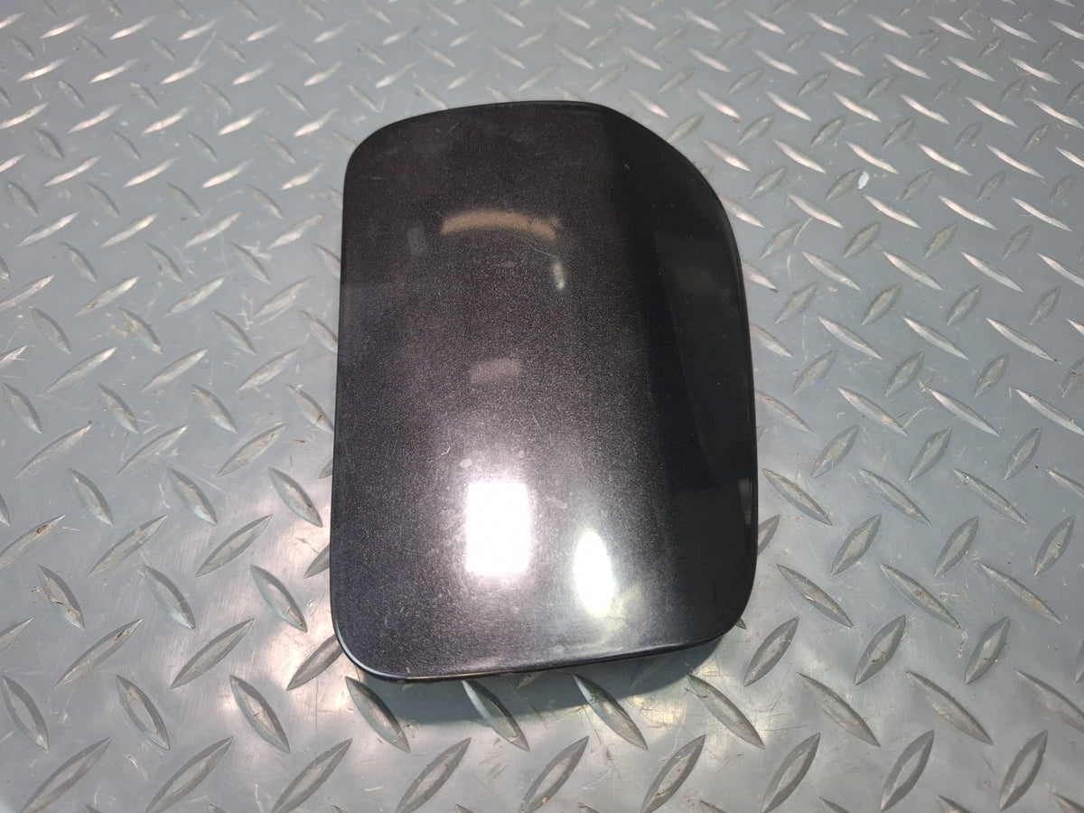 1994-1997 BMW E31 840Ci Fuel Tank Filler Door Lid Cover Black 1970450