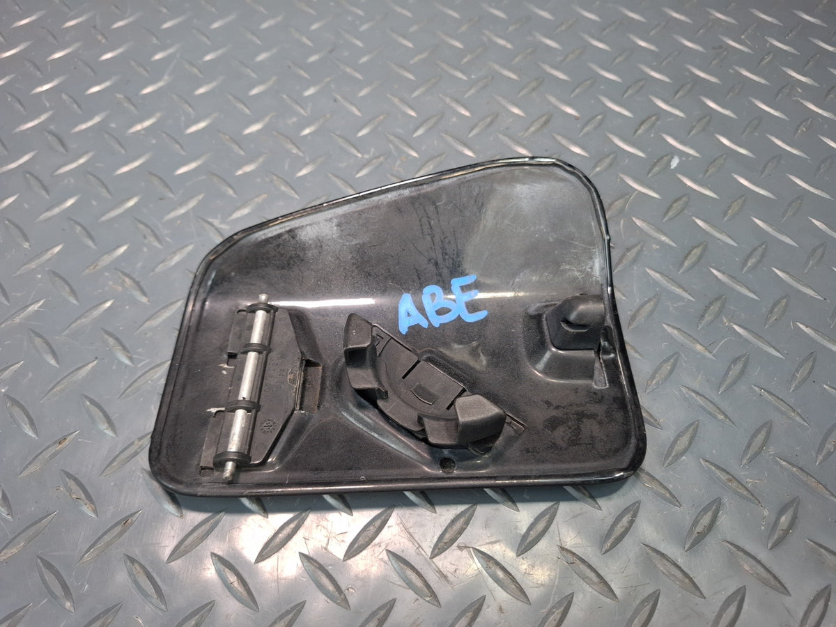 1994-1997 BMW E31 840Ci Fuel Tank Filler Door Lid Cover Black 1970450