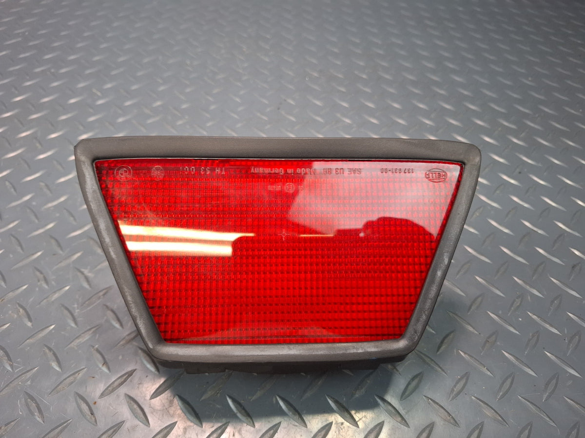 1994-1997 BMW E31 840Ci Rear Center Third 3RD Brake Light Lamp 1383186