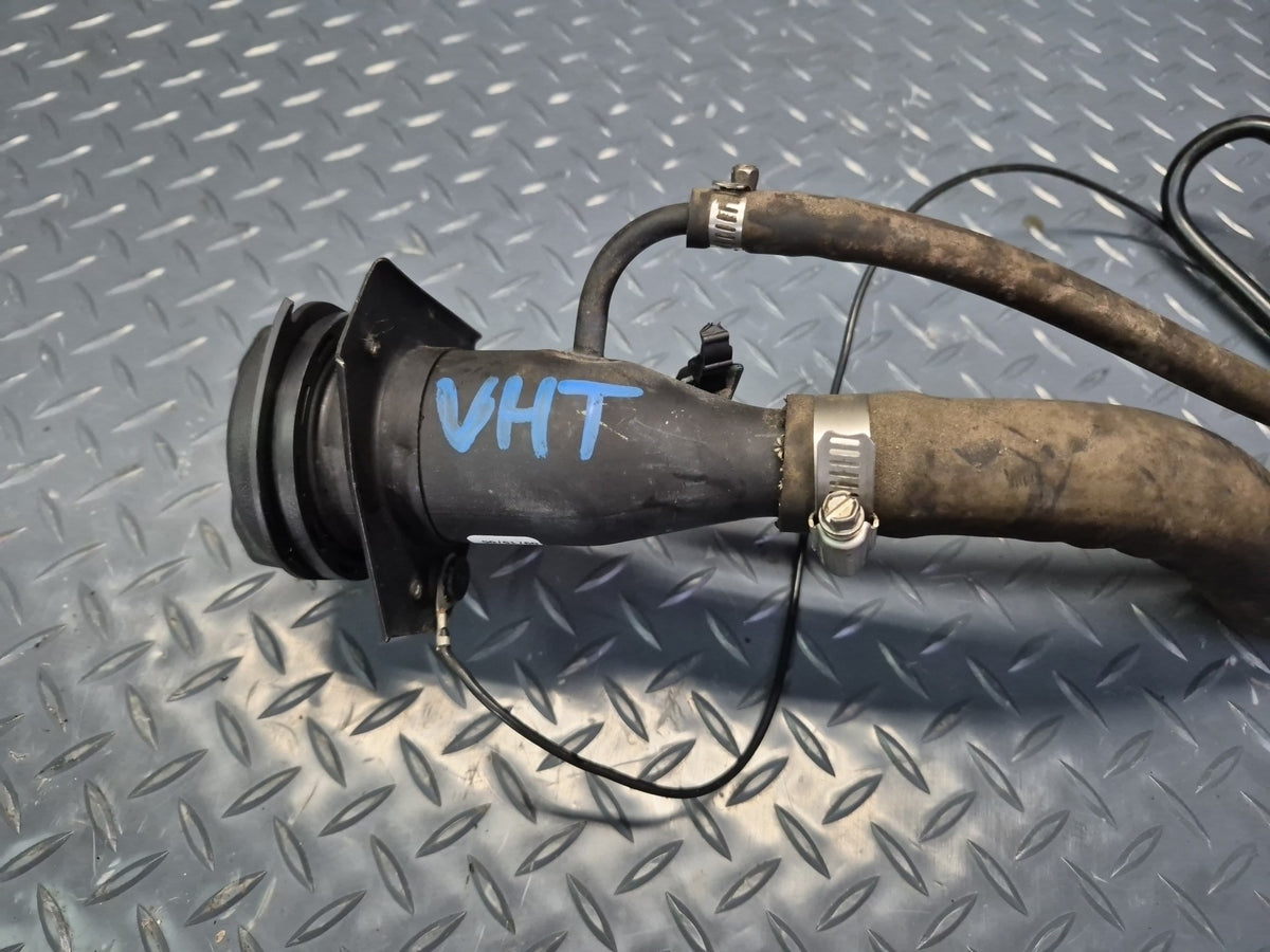 2004-2007 Hummer H2 6.0L V8 Fuel Gasoline Tank Filler Neck Tube Assembly
