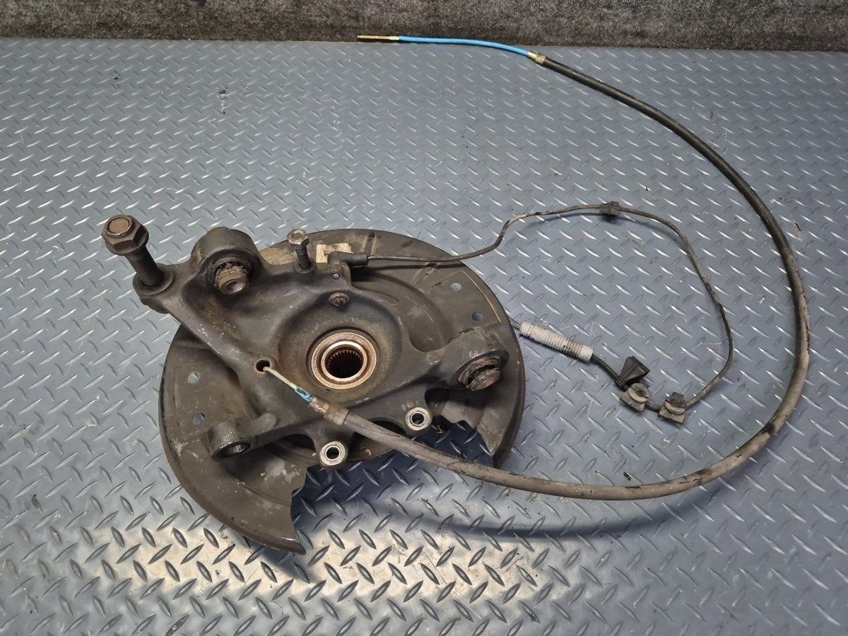 1994-1997 BMW E31 840Ci RWD Rear Left Knuckle Wheel Hub Bearing Damaged