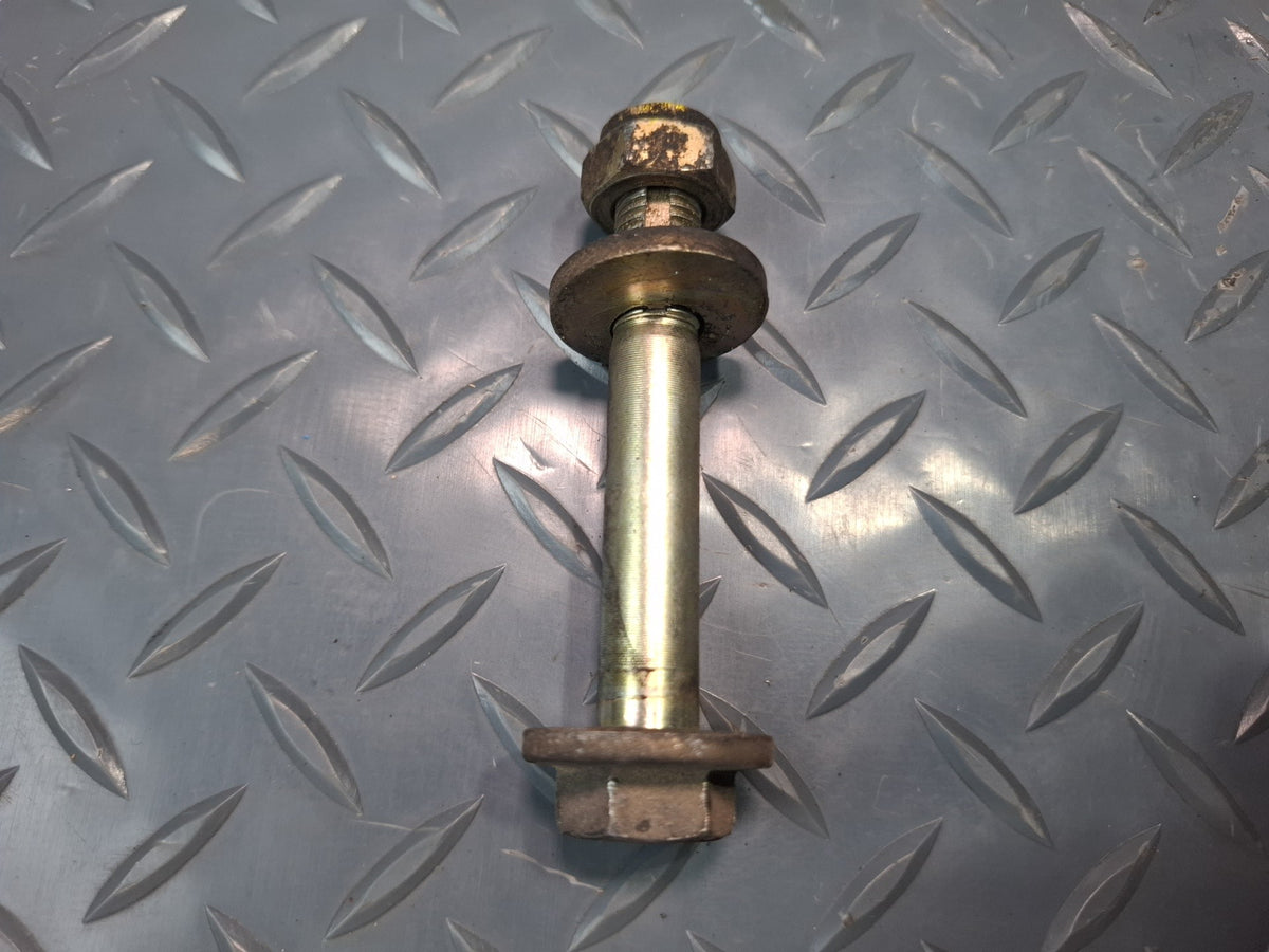 1994-1997 BMW E31 840Ci Rear Suspension Eccentric Adjust Camber Bolt Set of 4