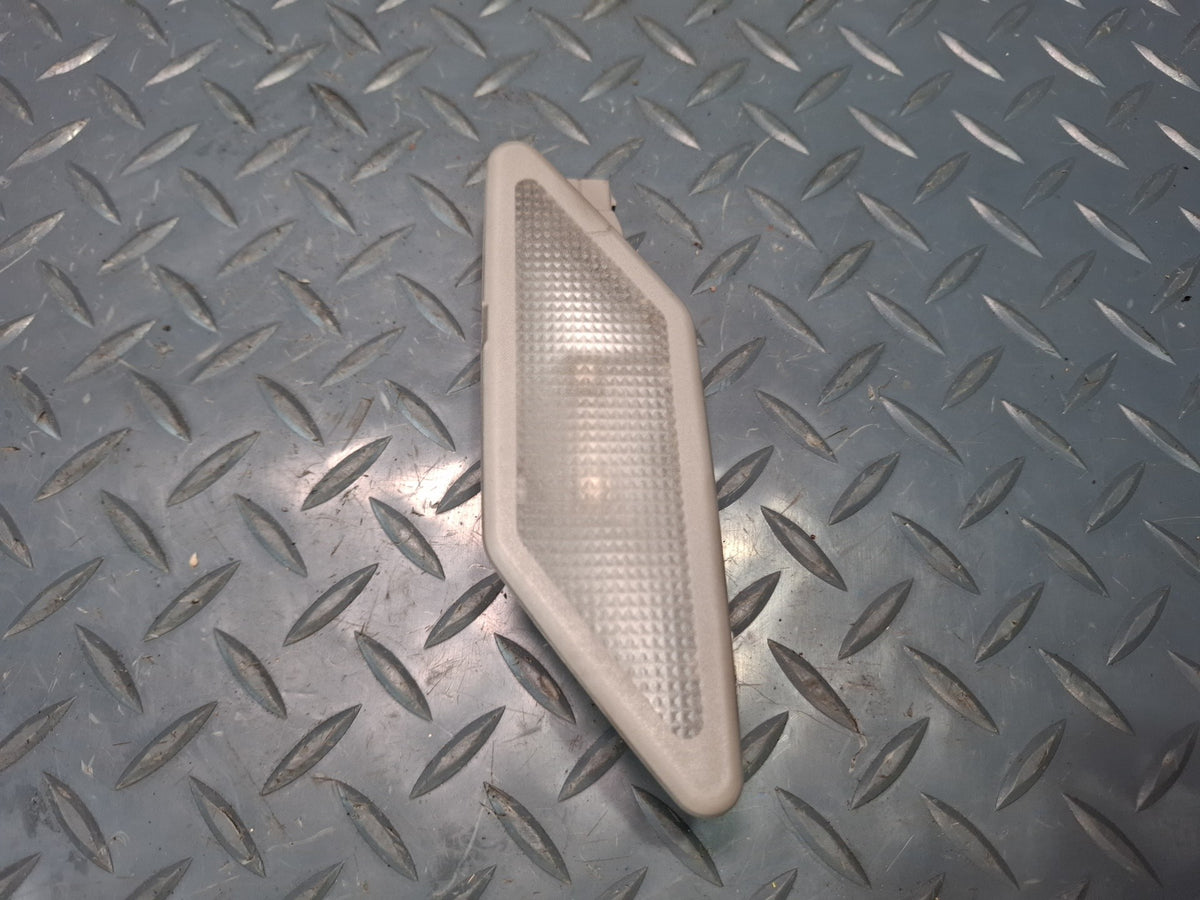 1994-1997 BMW E31 840Ci Rear Left & Right C Pillar Interior Light Lamp Set of 2