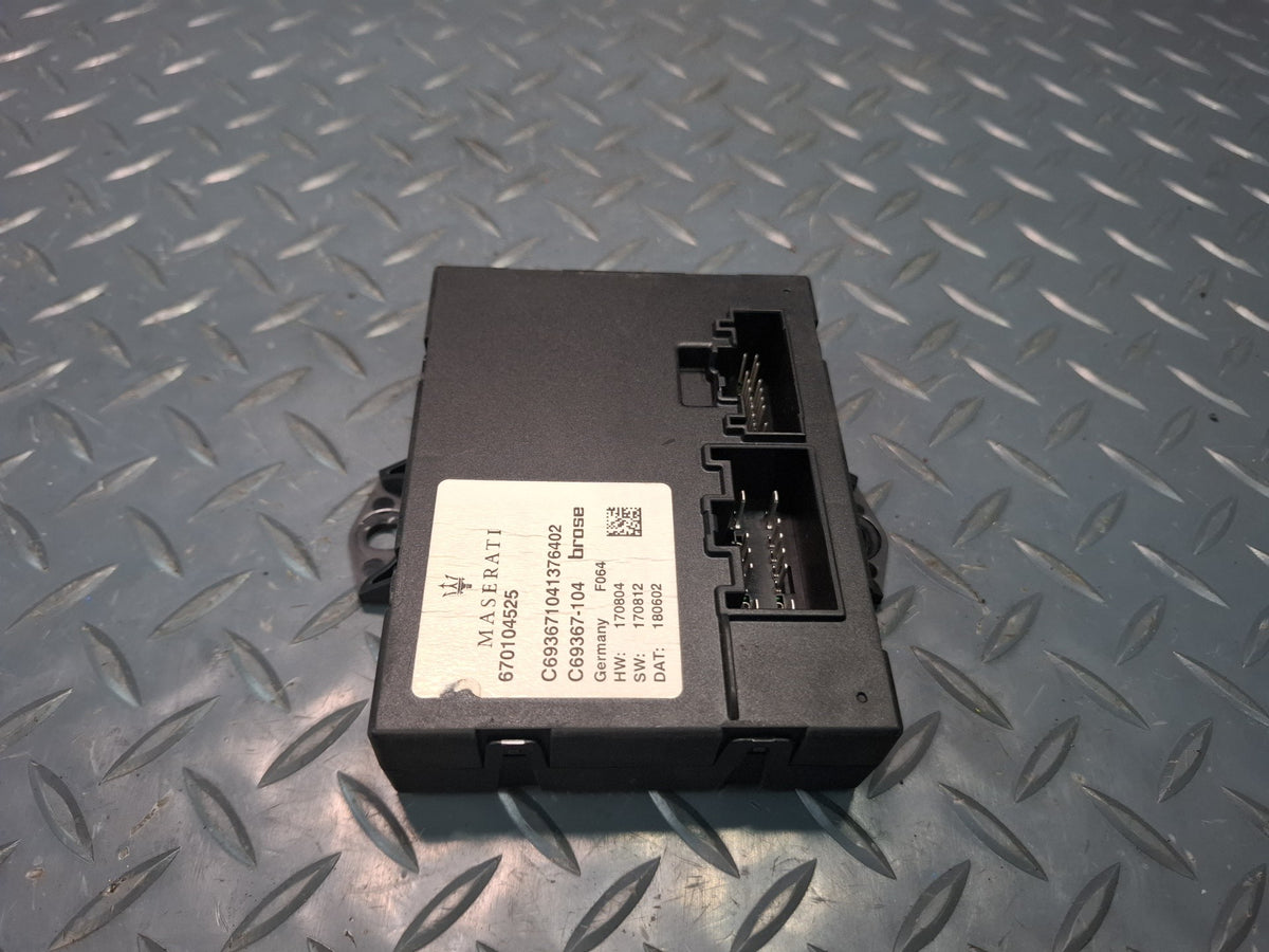 2017-2020 Maserati Levante M161 Trunk Tailgate Liftgate Control Module 670104525