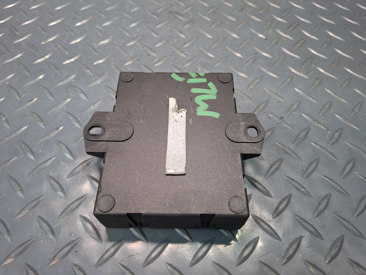 2017-2020 Maserati Levante M161 Trunk Tailgate Liftgate Control Module 670104525