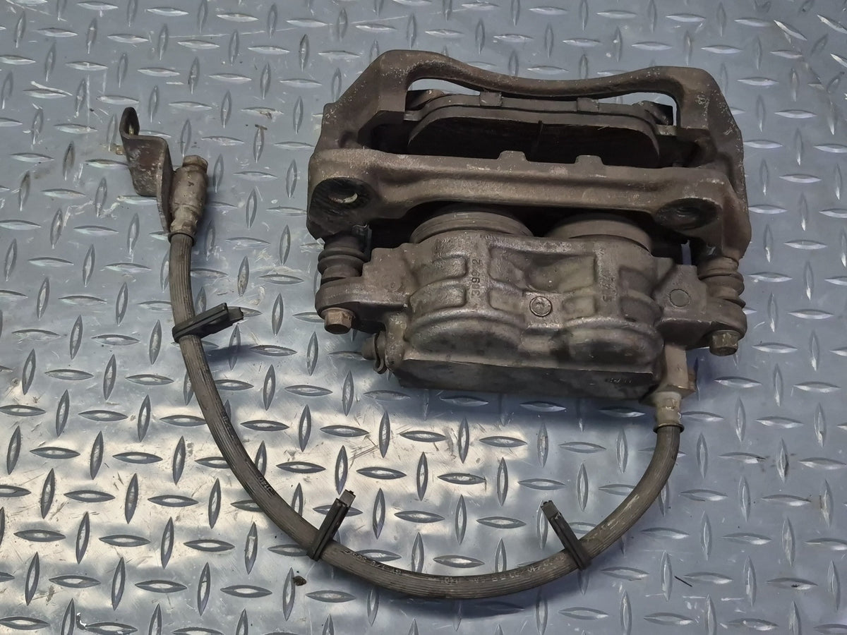 02-05 Ford Thunderbird Set of 2 Front Left & Right Brake Caliper OEM