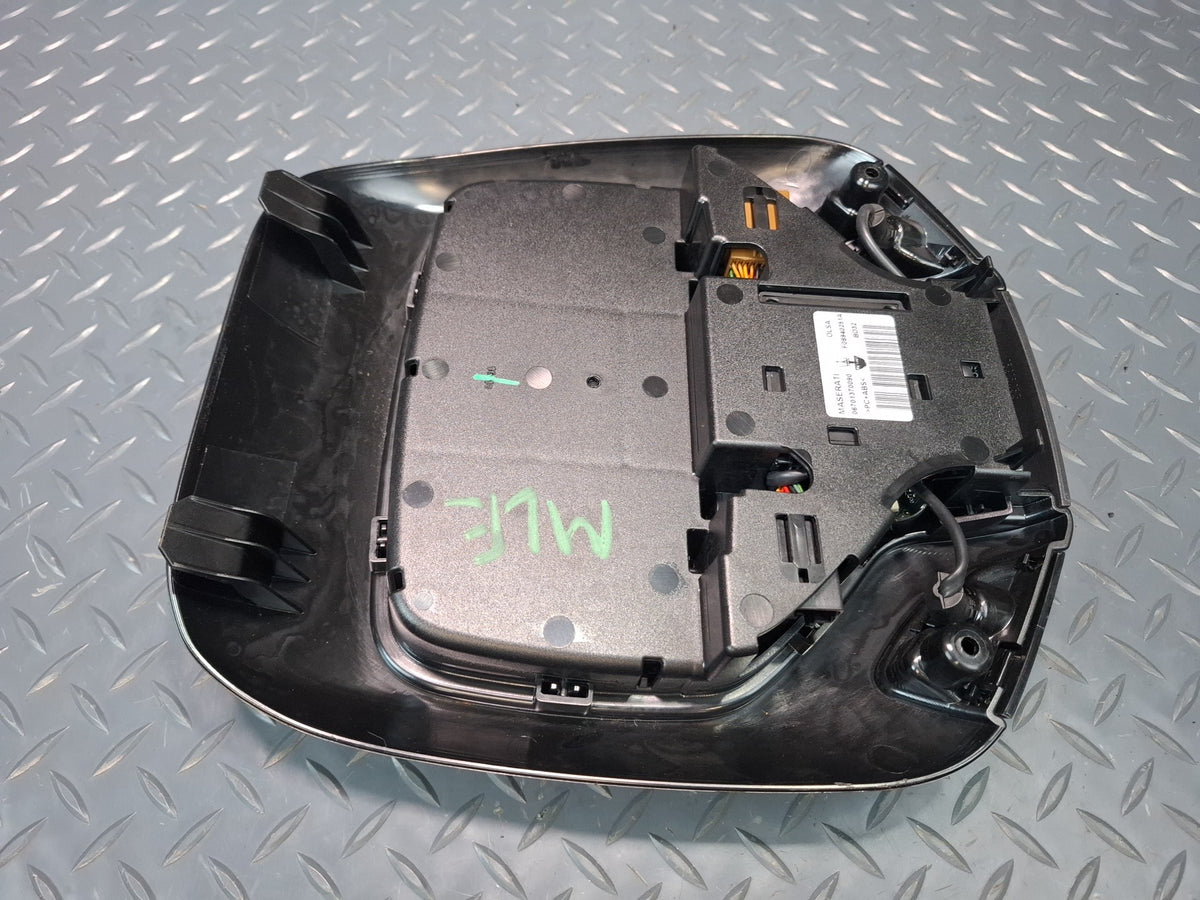 2017-2020 Maserati Levante M161 Overhead Console Dome Reading Light w Homelink