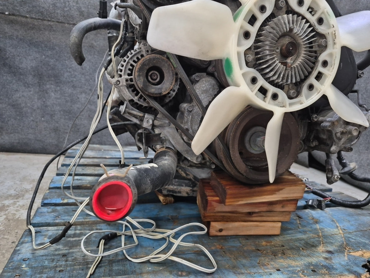 93-95 Toyota Hiace KZH106W 3.0L Turbo Diesel 1KZTE 4WD A/T Complete Engine Motor