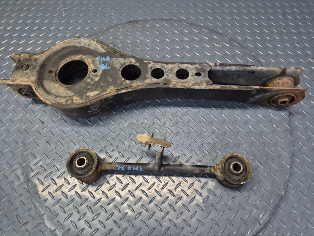 93-99 Toyota Hiace KZH106W 4WD Set of 2 Rear Left Lower & Upper Control Arm OEM