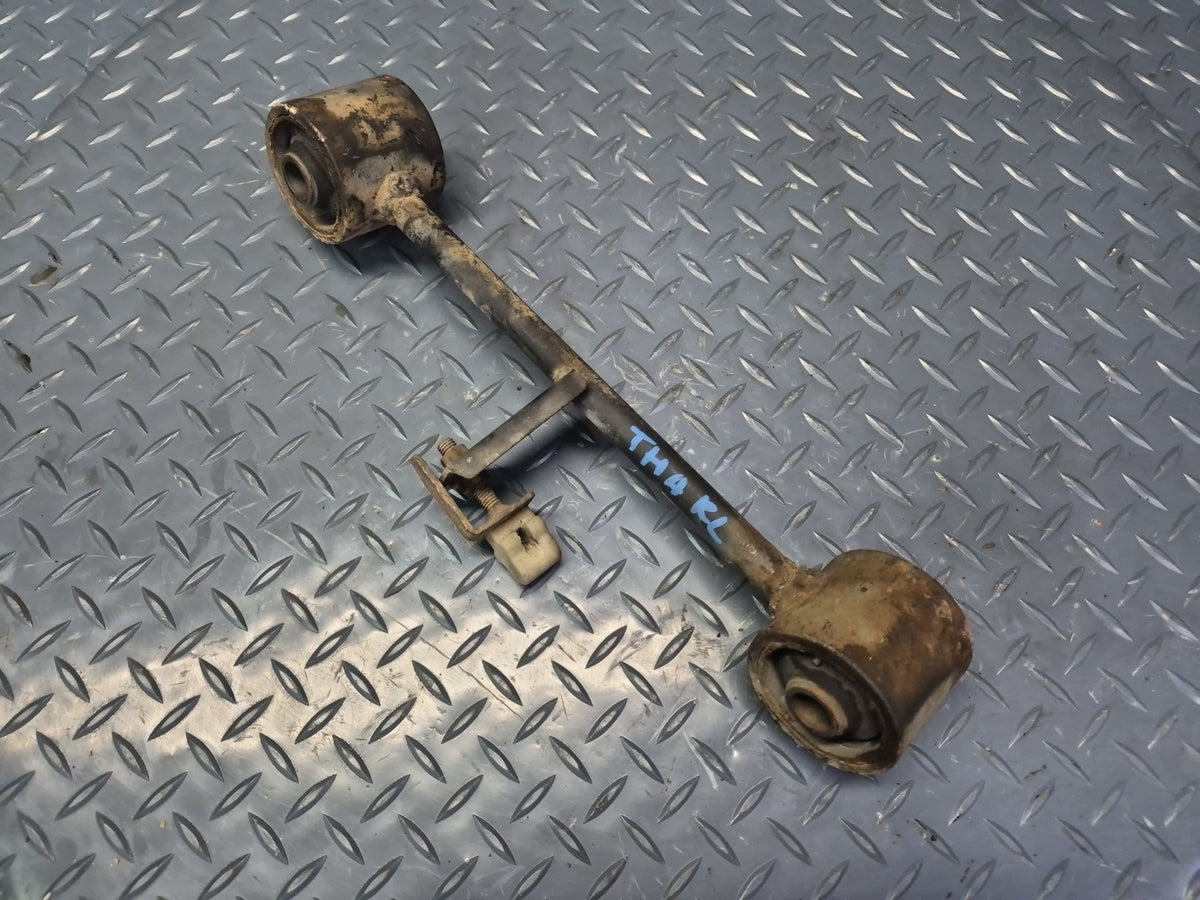 93-99 Toyota Hiace KZH106W 4WD Set of 2 Rear Left Lower & Upper Control Arm OEM