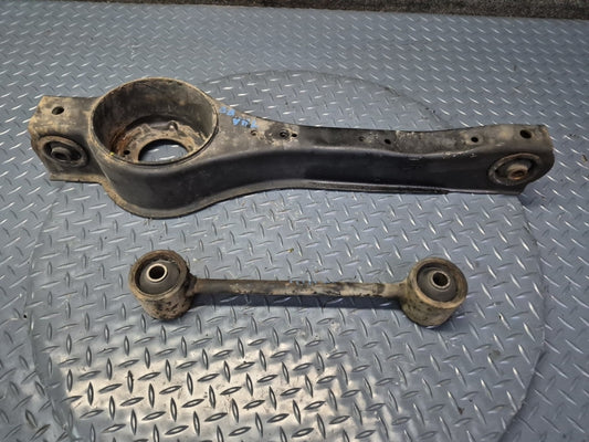 93-99 Toyota Hiace KZH106W 4WD Set of 2 Rear Right Lower & Upper Control Arm OEM