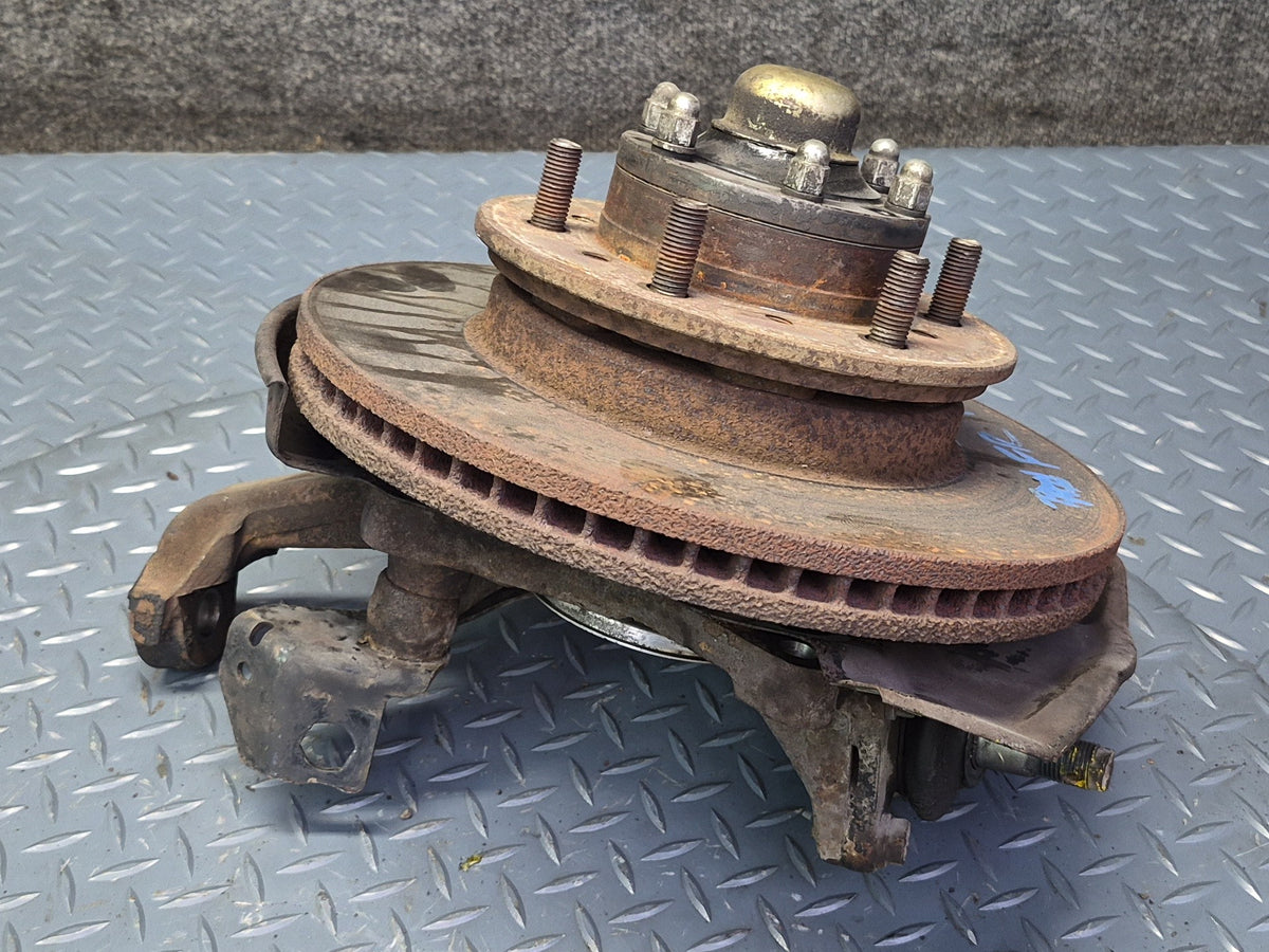 93-96 Toyota Hiace KZH106W 4WD Front Right Spindle Knuckle Wheel Hub Bearing OEM