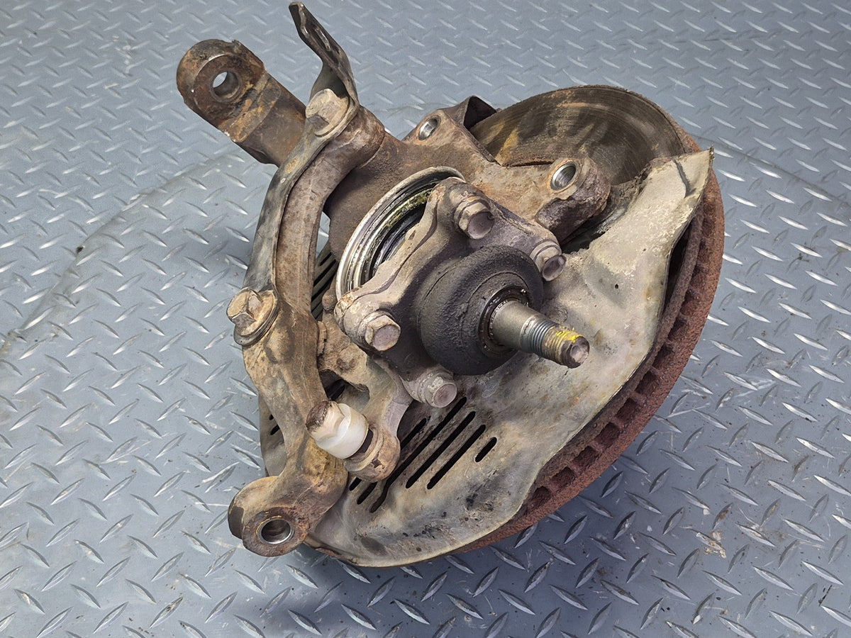93-96 Toyota Hiace KZH106W 4WD Front Right Spindle Knuckle Wheel Hub Bearing OEM