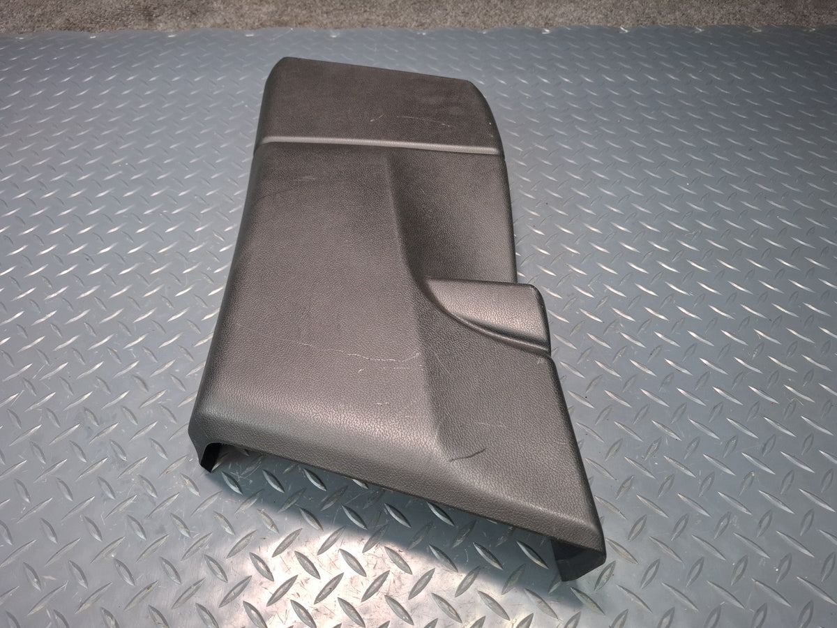 2017-2020 Maserati Levante M161 Center Interior B Pillar Lower Trim Panel Set