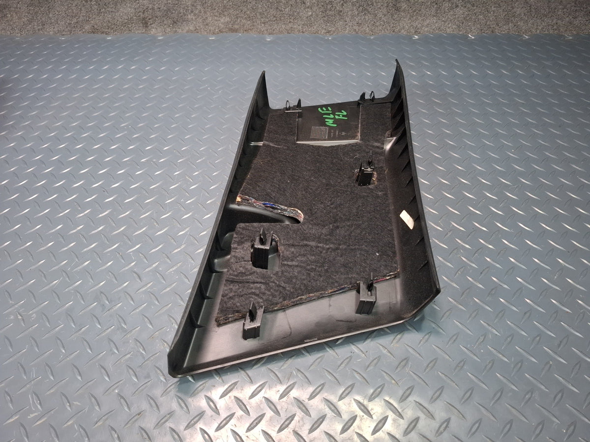 2017-2020 Maserati Levante M161 Center Interior B Pillar Lower Trim Panel Set