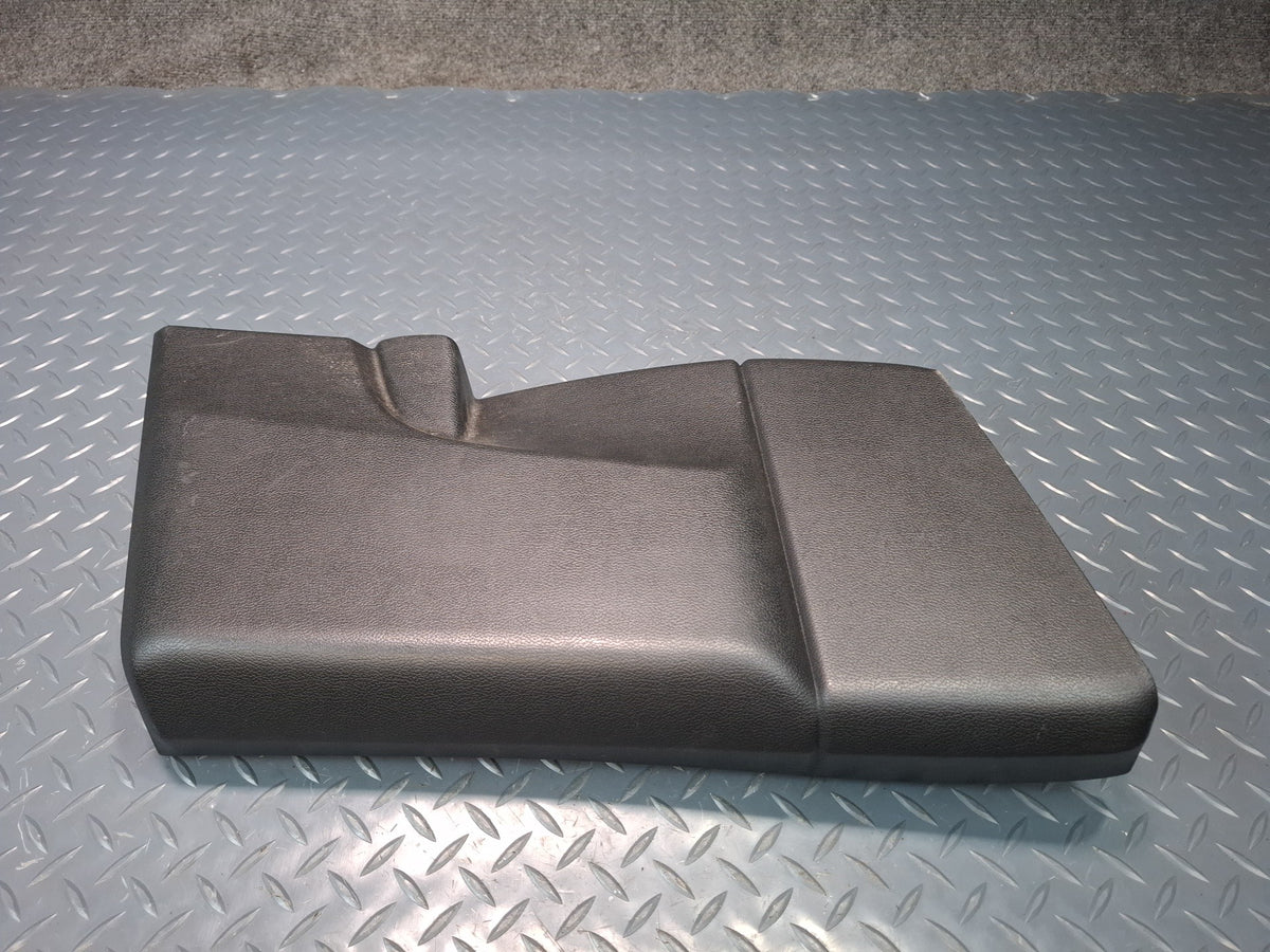 2017-2020 Maserati Levante M161 Center Interior B Pillar Lower Trim Panel Set