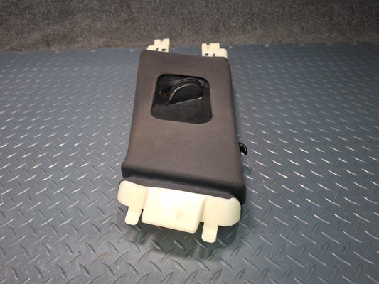 2017-2020 Maserati Levante M161 Center Interior B Pillar Upper Trim Panel Set