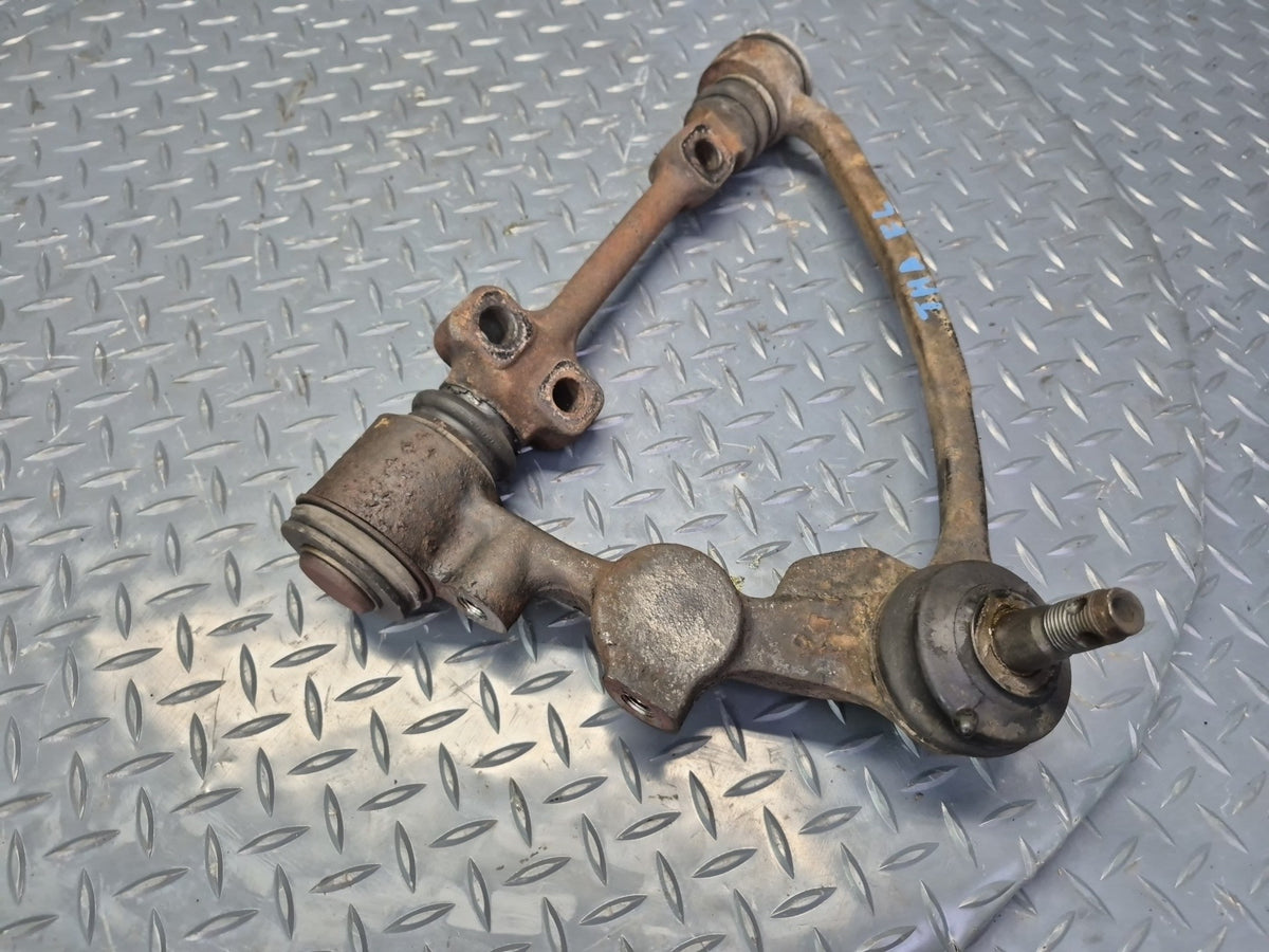 93-95 Toyota Hiace KZH106W 4WD Set of 2 Front Left & Right Upper Control Arm OEM