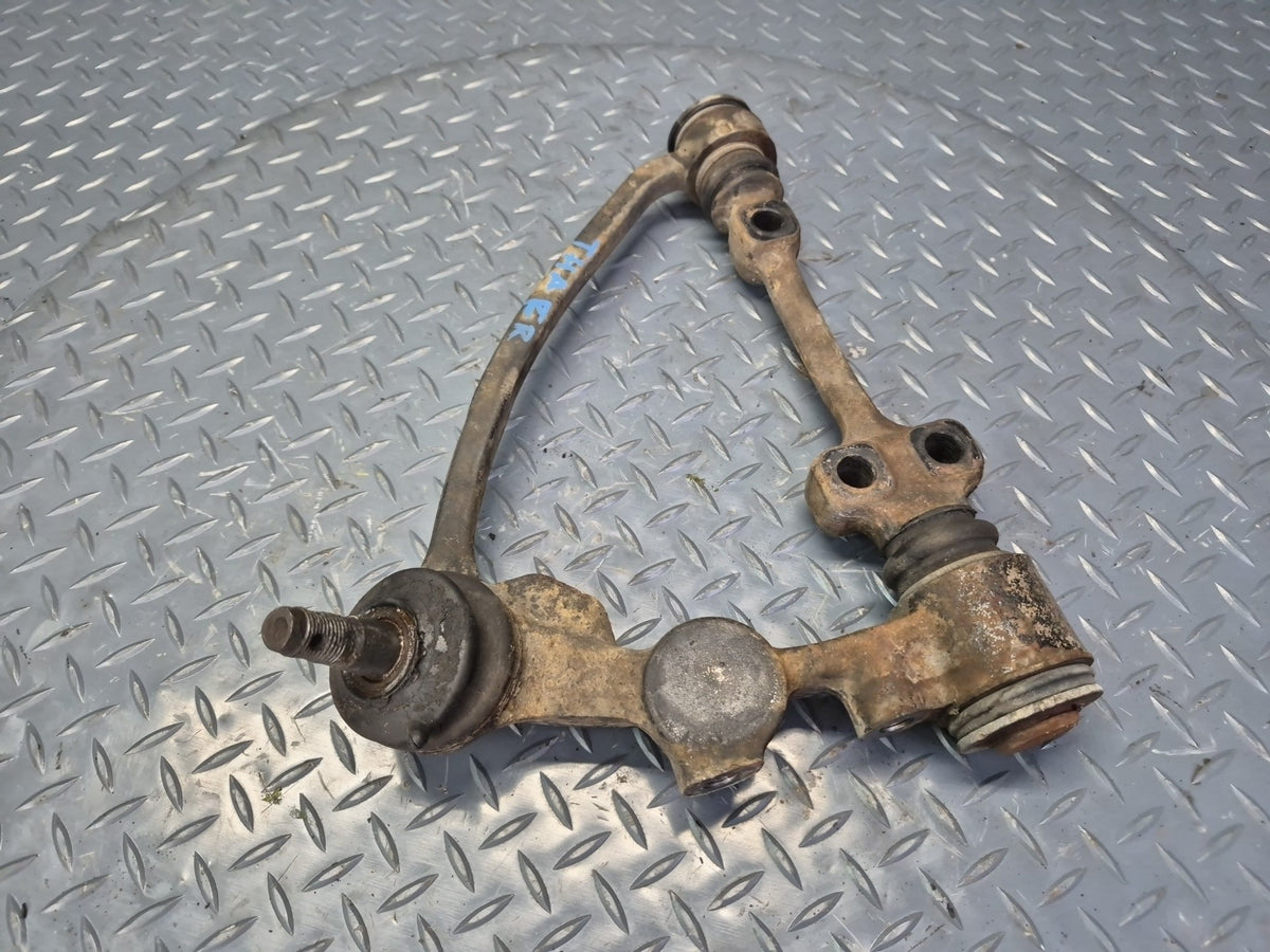 93-95 Toyota Hiace KZH106W 4WD Set of 2 Front Left & Right Upper Control Arm OEM