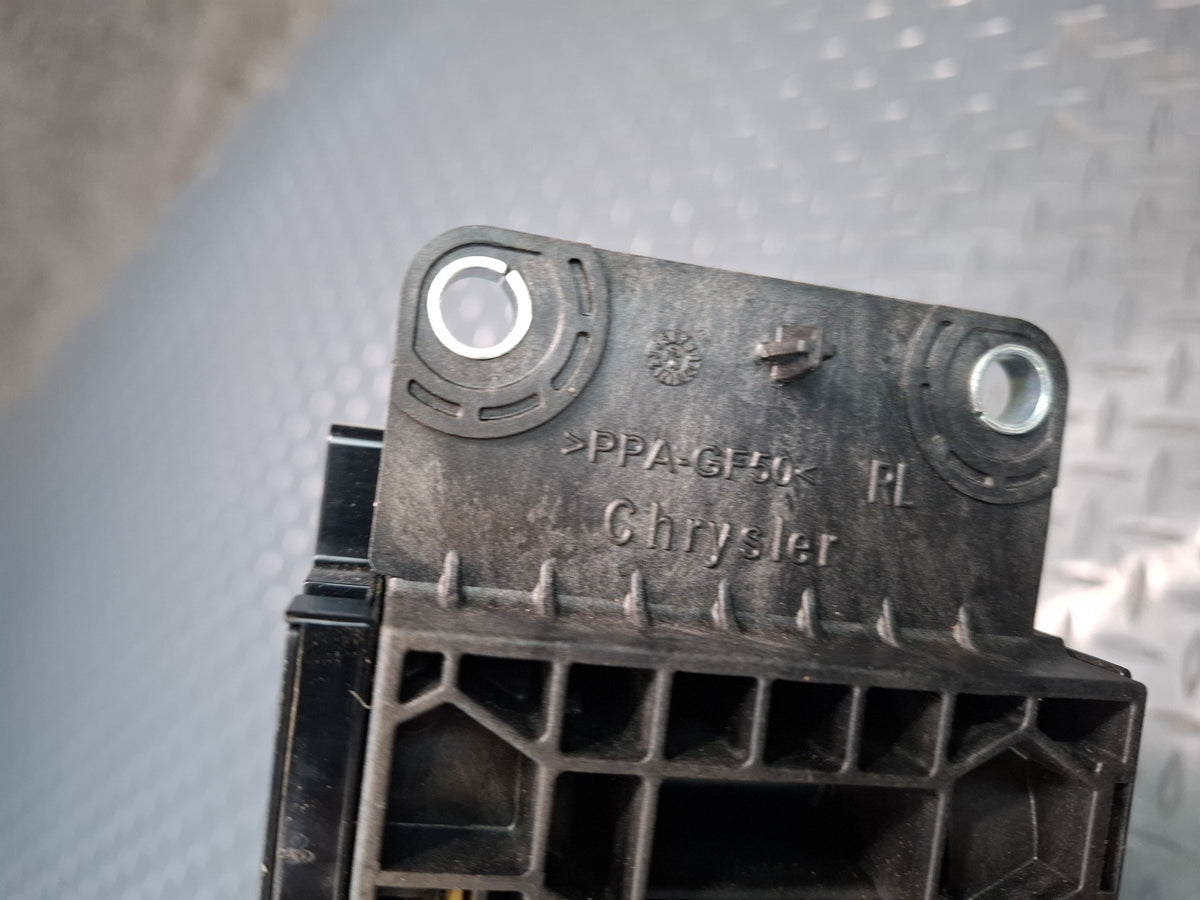 17-20 Maserati Quattroporte M156 Automatic Transmission Shifter Gear Selector