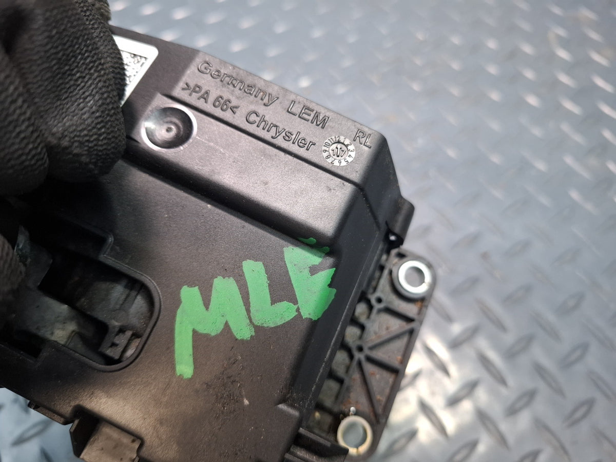 17-20 Maserati Quattroporte M156 Automatic Transmission Shifter Gear Selector