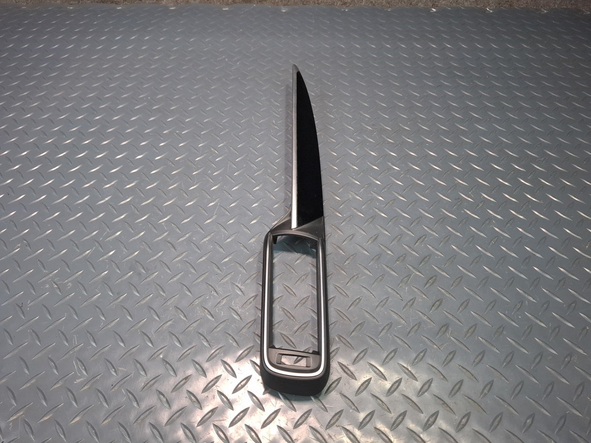 2017-2020 Maserati Levante M161 Dash Front Right Trim Bezel Panel