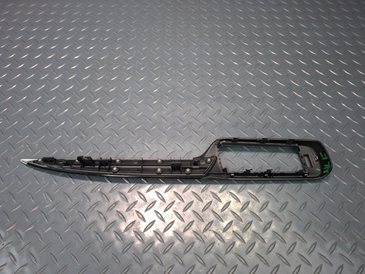 2017-2020 Maserati Levante M161 Dash Front Right Trim Bezel Panel