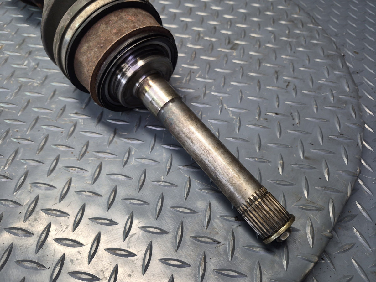 93-95 Toyota Hiace KZH106W 4WD Front Right Suspension Axle Shaft OEM