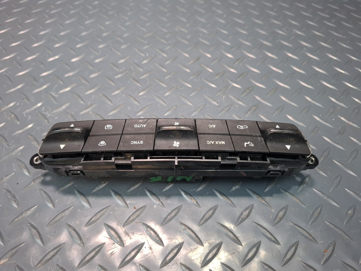 2017-2020 Maserati Levante M161 Dash Hvac A/C Heater Climate Control Switch