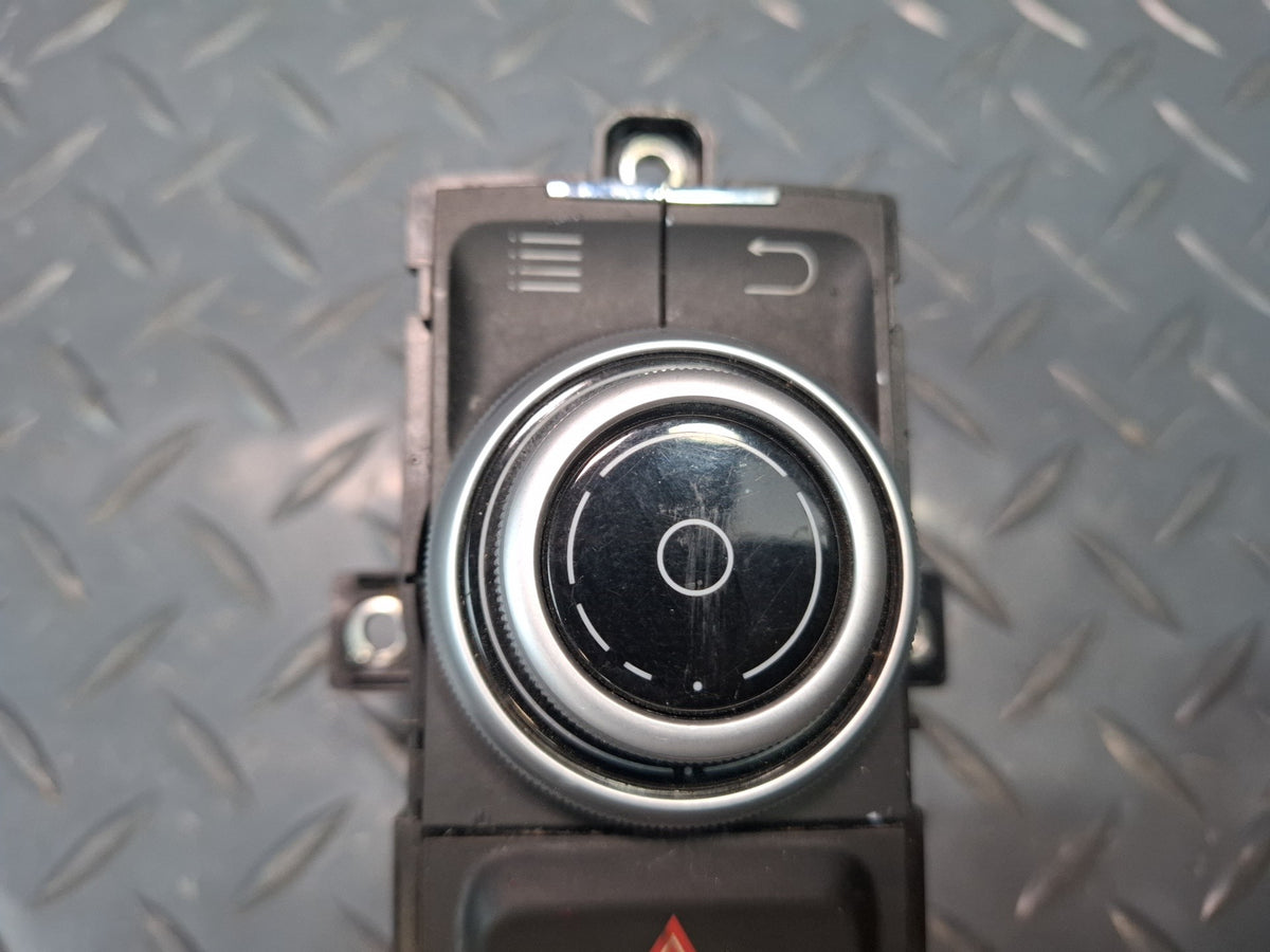 2017-2020 Maserati Levante M161 Center Console Multimedia Suspension Switch