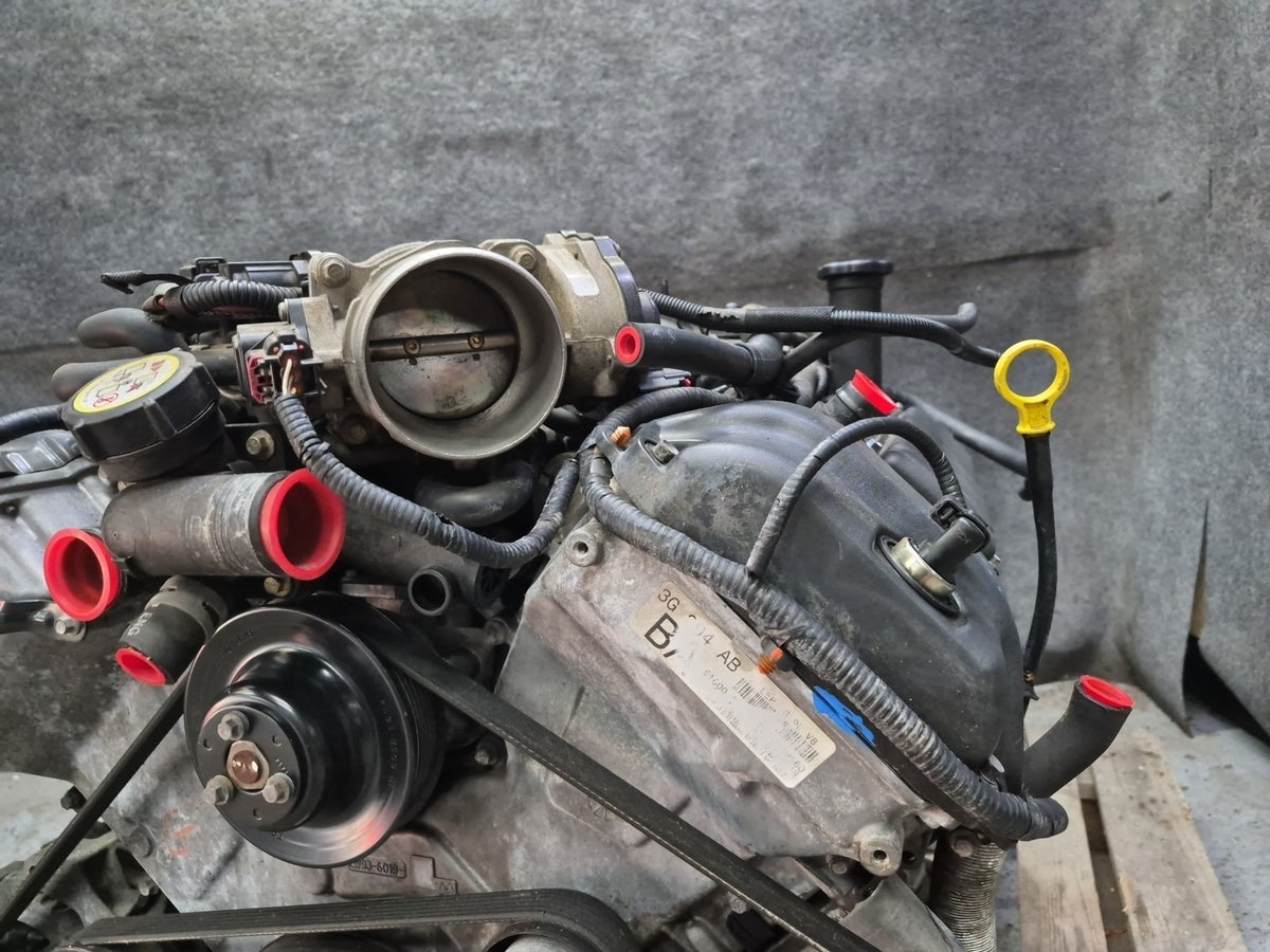 03-05 Ford Thunderbird 3.9L AJ35 V8 RWD Complete Engine Motor 140K Miles OEM
