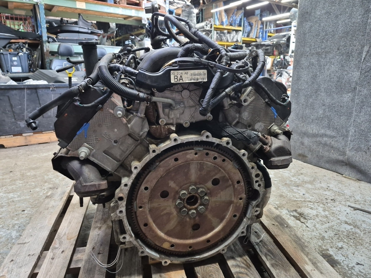 03-05 Ford Thunderbird 3.9L AJ35 V8 RWD Complete Engine Motor 140K Miles OEM