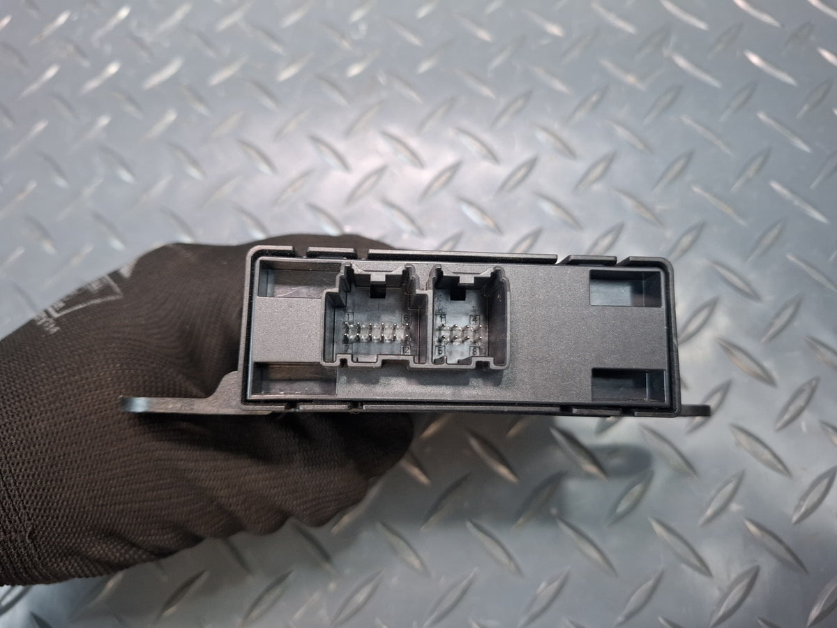 2017-2020 Maserati Levante M161 Network Gateway Control  Module 068293147AC