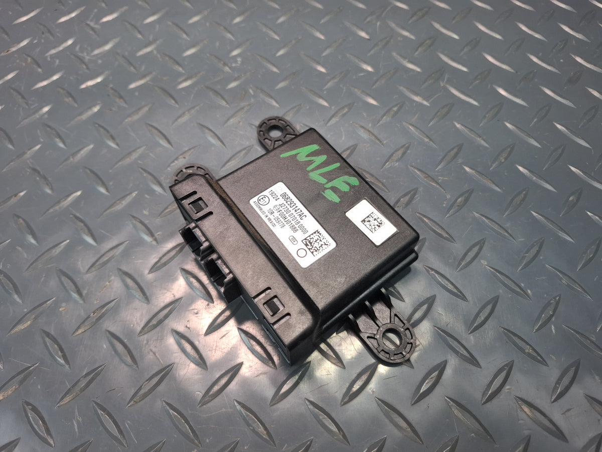 2017-2020 Maserati Levante M161 Network Gateway Control  Module 068293147AC