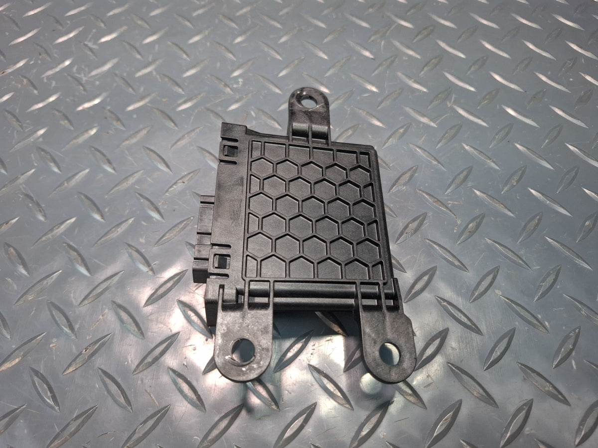 2017-2020 Maserati Levante M161 Network Gateway Control  Module 068293147AC