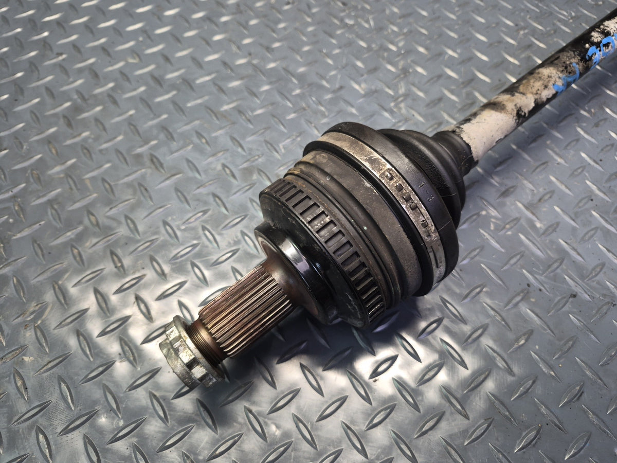 1994-1997 BMW E31 840Ci RWD Rear Right Suspension Axle Shaft
