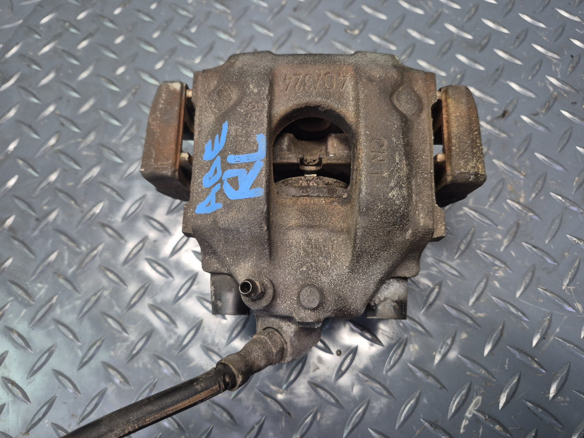 1994-1997 BMW E31 840Ci Rear Left & Right Brake Caliper Set of 2