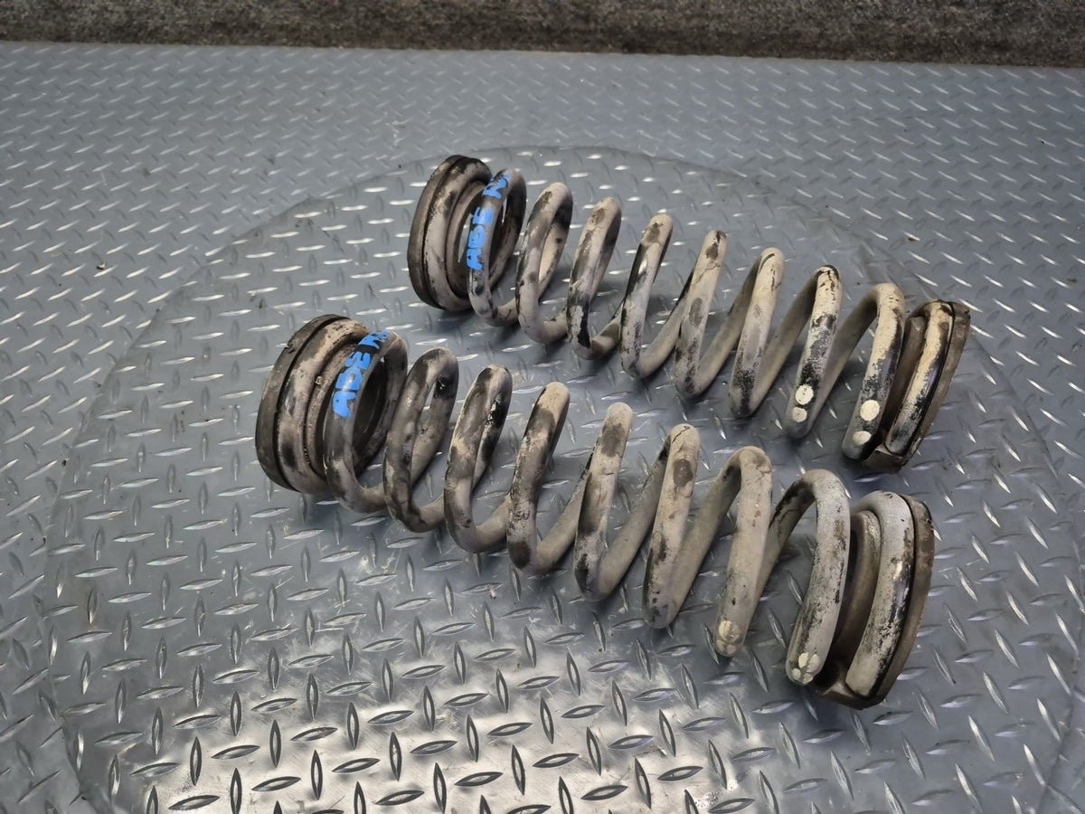 1994-1997 BMW E31 840Ci RWD Rear Left & Right Coil Spring Set of 2