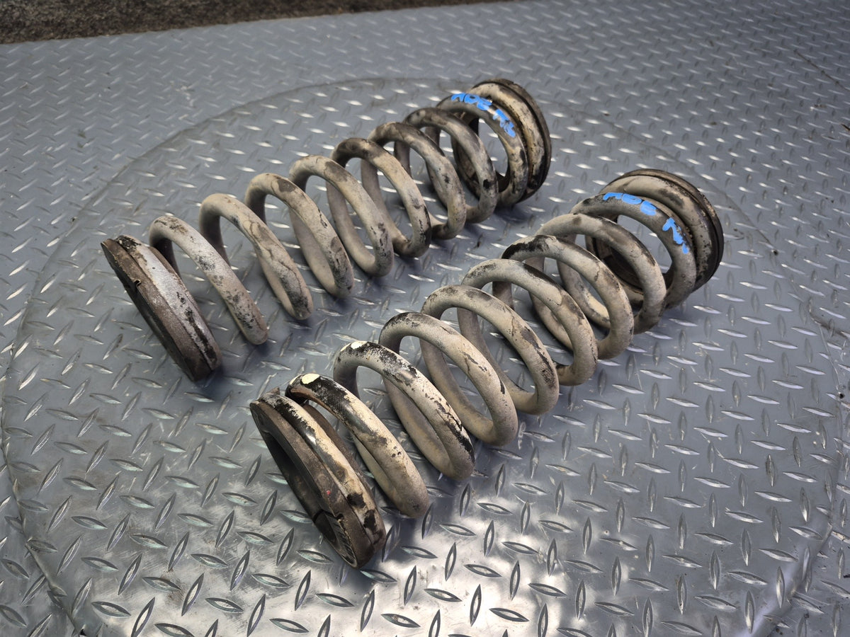 1994-1997 BMW E31 840Ci RWD Rear Left & Right Coil Spring Set of 2