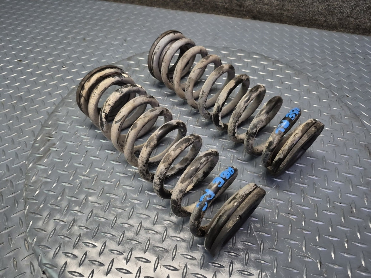 1994-1997 BMW E31 840Ci RWD Rear Left & Right Coil Spring Set of 2