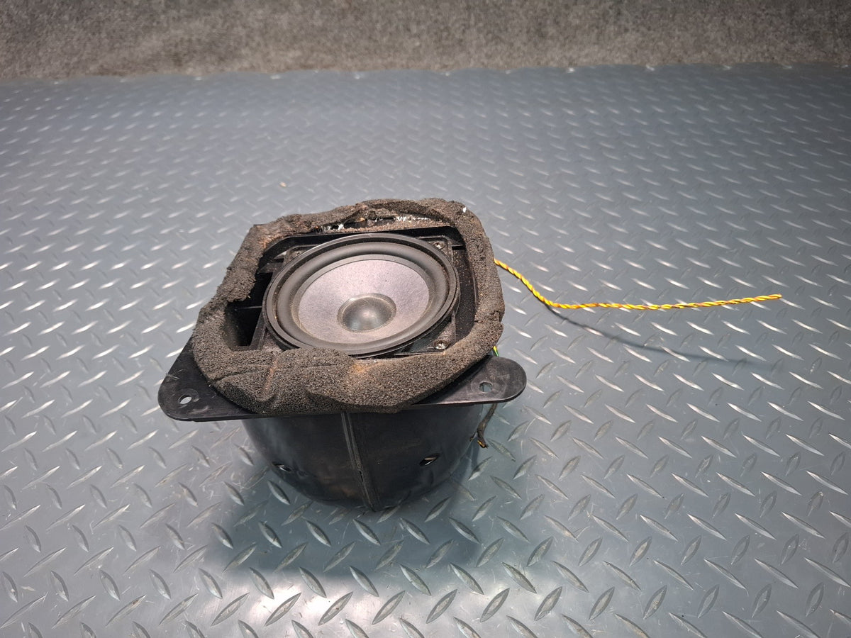 1994-1997 BMW E31 840Ci Front Left Nokia Loudspeaker 8354275